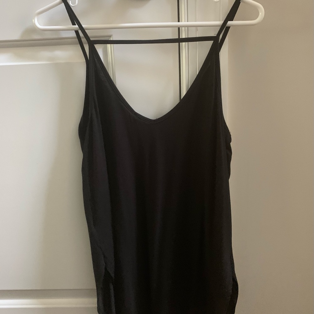 Black High Low Strappy Tank Top